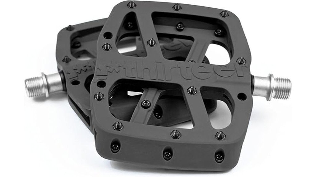 mountain bike flat pedals